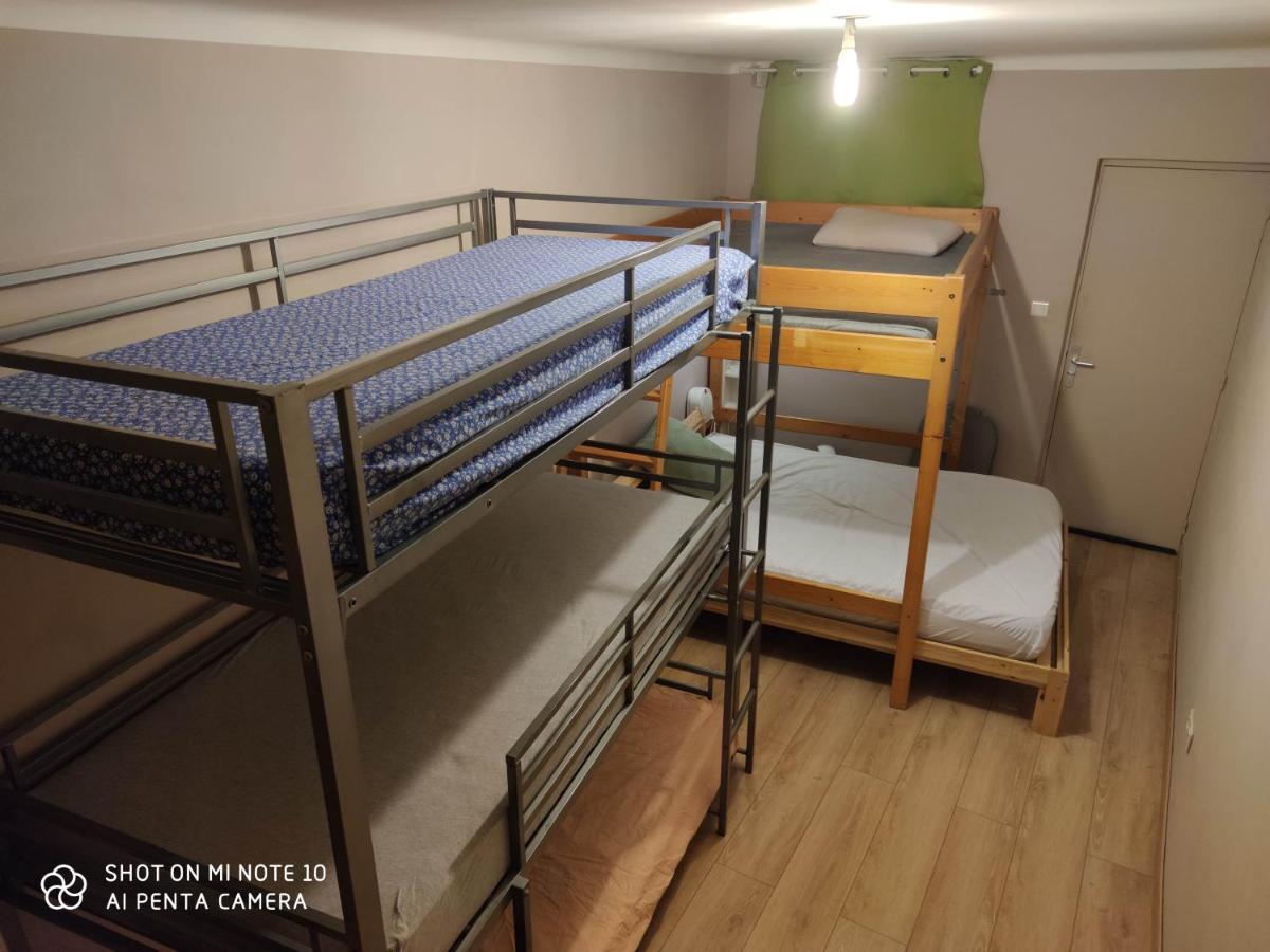 Logement Chambre Seul En Supplement Ou Dortoir Mixte โรกมอเร ภายนอก รูปภาพ