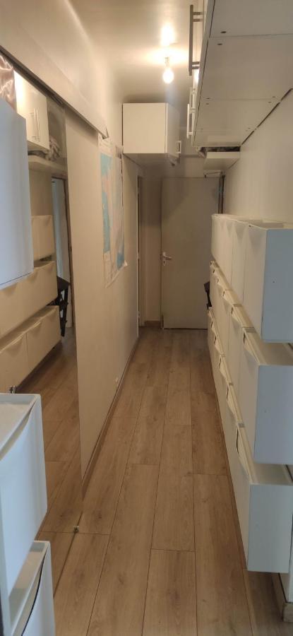 Logement Chambre Seul En Supplement Ou Dortoir Mixte โรกมอเร ภายนอก รูปภาพ