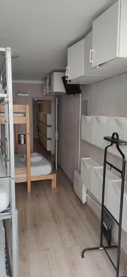 Logement Chambre Seul En Supplement Ou Dortoir Mixte โรกมอเร ภายนอก รูปภาพ